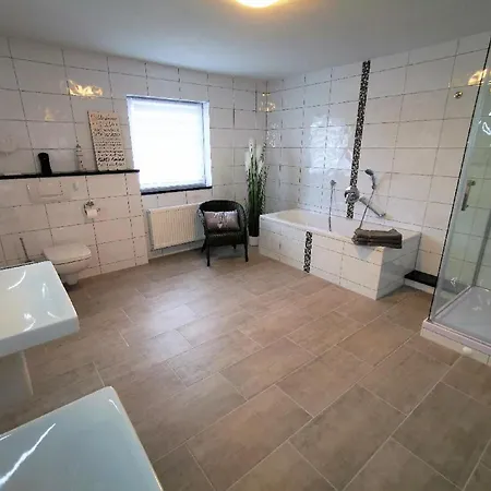 Neuerer Apartment *